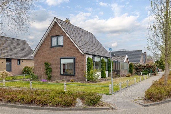 Berkenlaan 9, Geesbrug